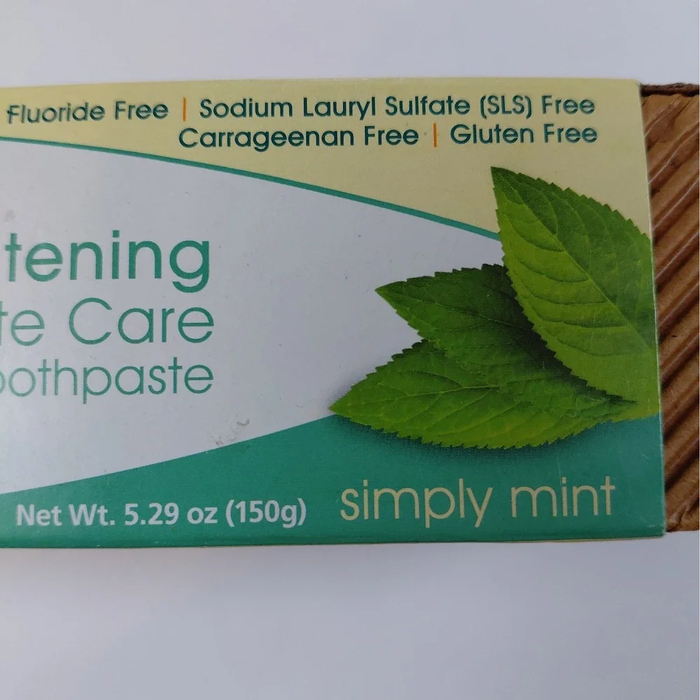 Himalaya Botanique Whitening Complete Care SLS Free Toothpaste Simply Mint